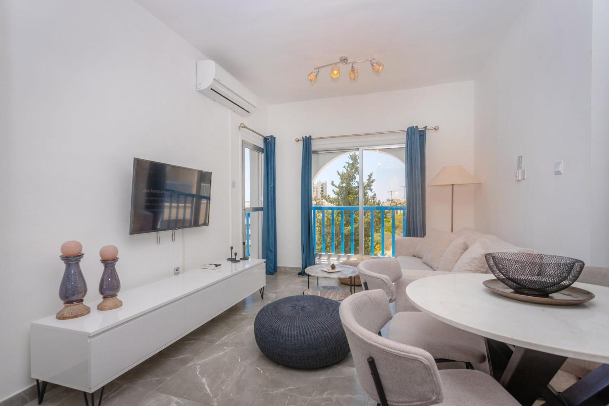 White Arches Apt #2 By Trulycyprus Limassol Exterior foto